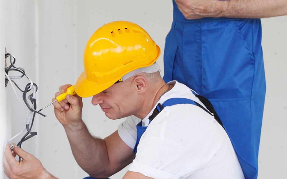 recherche travail électricien bâtiment Montataire